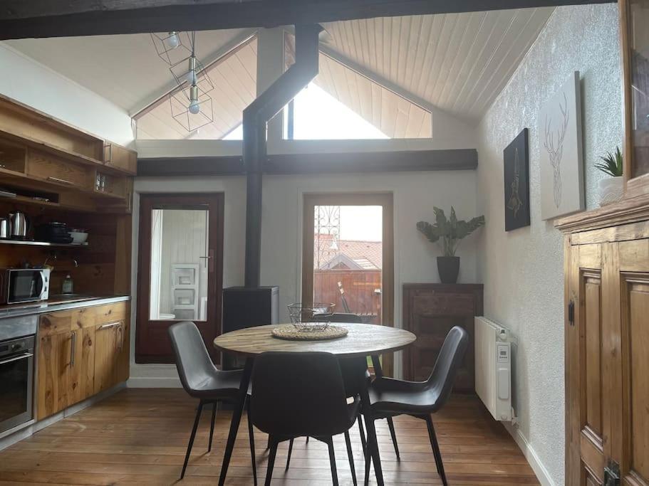 Appartement Plein De Charme - Coeur Vieille Ville Annecy Zewnętrze zdjęcie
